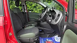 Used 2018 Fiat Panda 4X4 Red - Interior and Exterior details 9