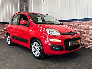 Used 2018 Fiat Panda Lounge Tango Red - Interior and Exterior details 10