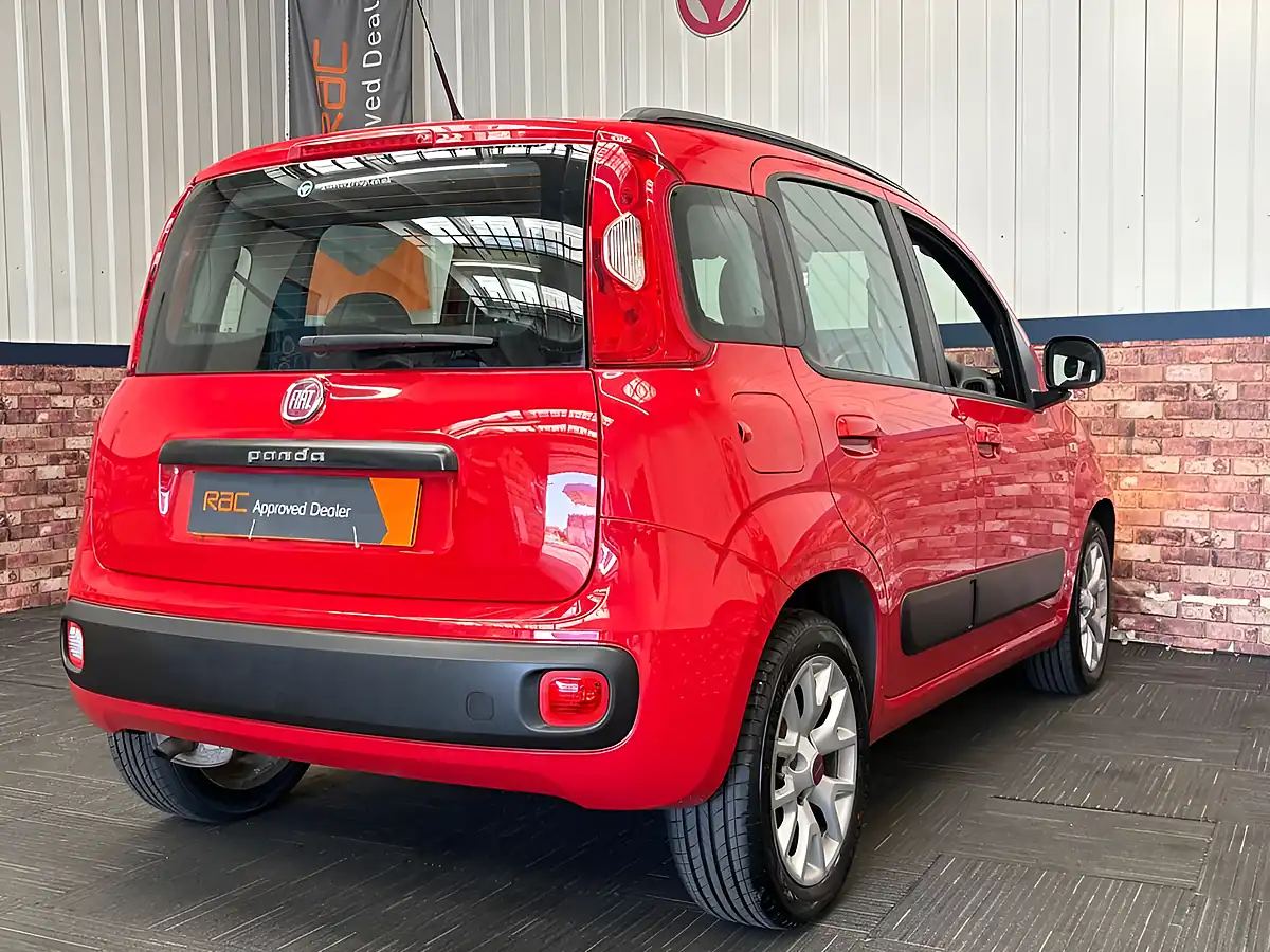 Used 2018 Fiat Panda Lounge Tango Red - Interior and Exterior details 18