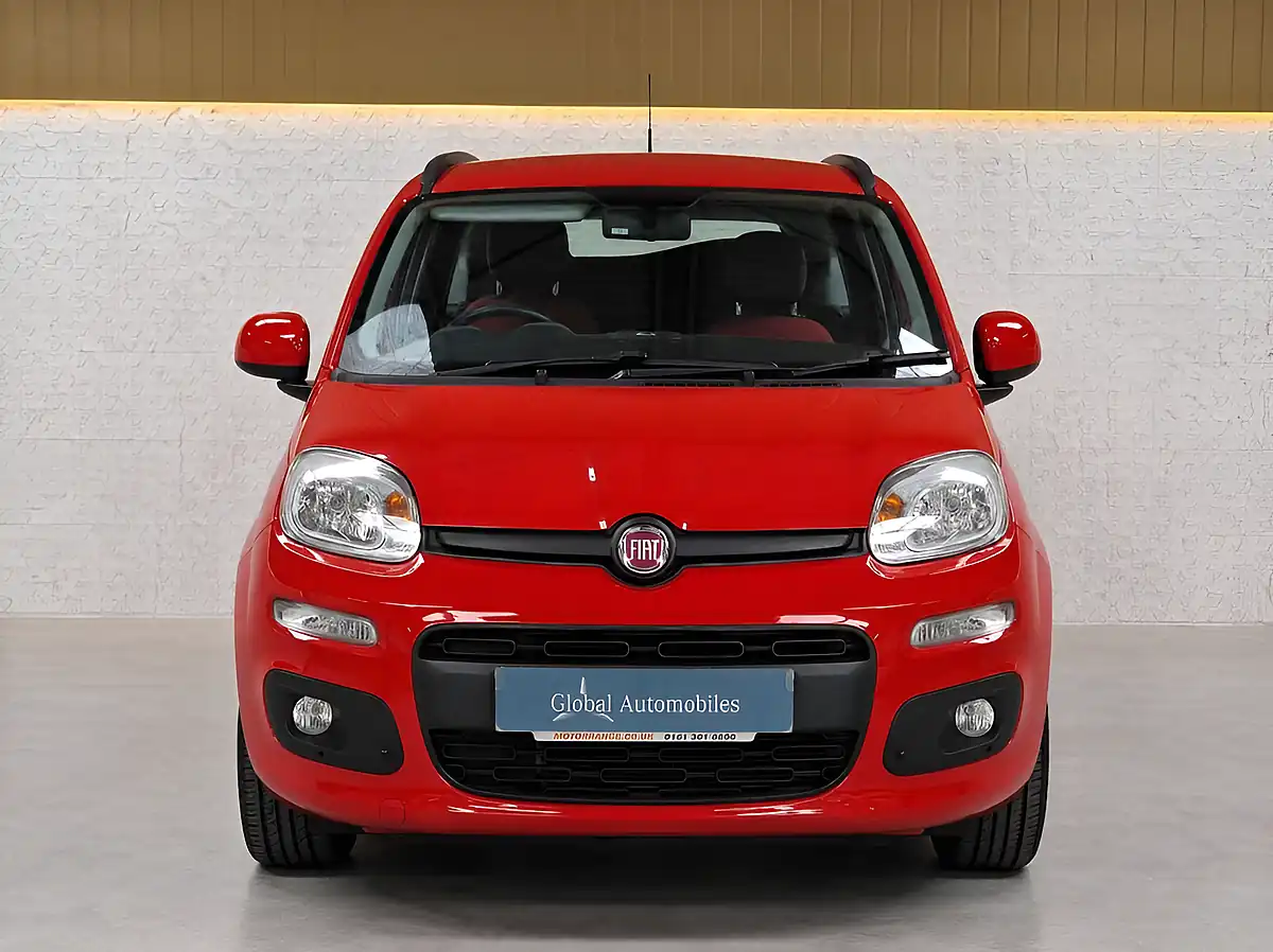 Used 2018 Fiat Panda Lounge Tango Red - Interior and Exterior details 12