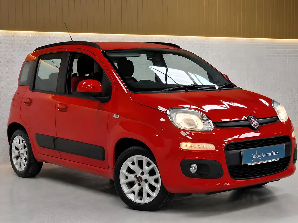 Used 2018 Fiat Panda Lounge Tango Red - Interior and Exterior details 18