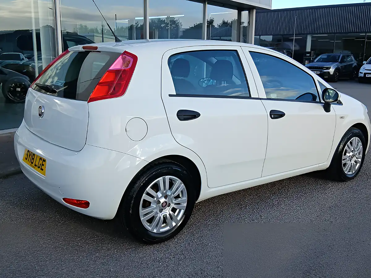Used 2018 Fiat Punto Pop + White - Interior and Exterior details 2