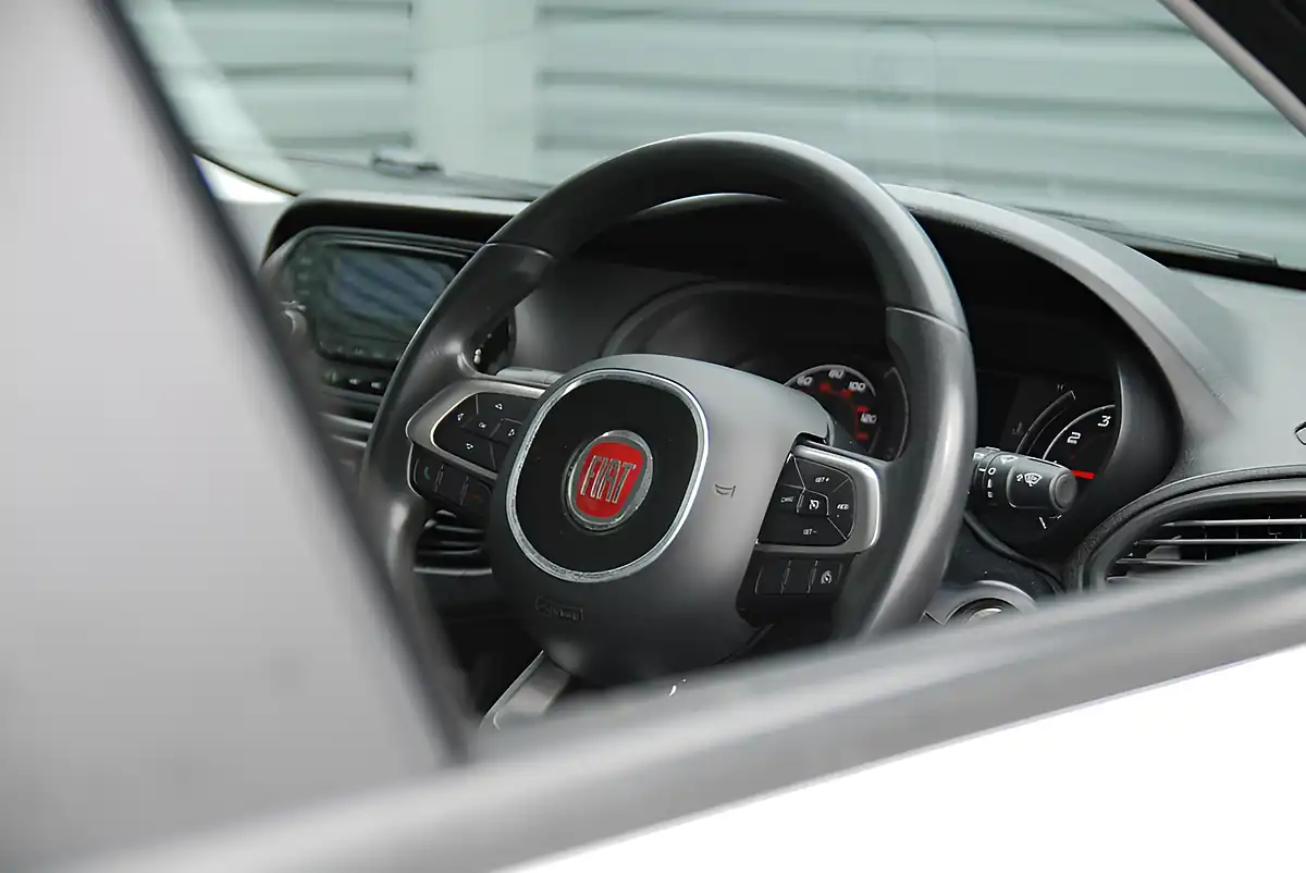 Used 2018 Fiat Tipo Easy Grey - Interior and Exterior details 14