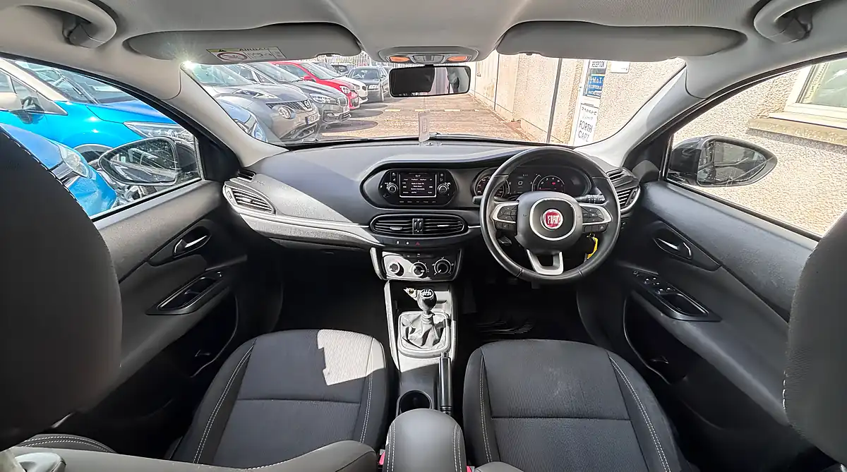 Used 2018 Fiat Tipo Easy Plus Black - Interior and Exterior details 7