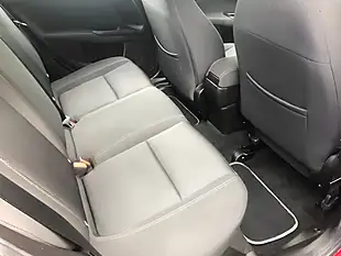 Used 2018 Fiat Tipo Easy+ Red - Interior and Exterior details 13