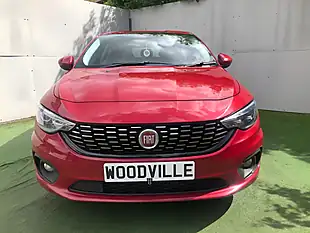 Used 2018 Fiat Tipo Easy+ Red - Interior and Exterior details 2