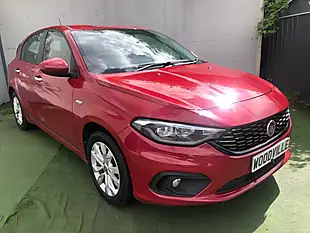 Used 2018 Fiat Tipo Easy+ Red - Interior and Exterior details 3