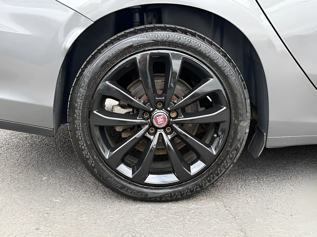 Used 2018 Fiat Tipo Lounge Grey - Interior and Exterior details 13