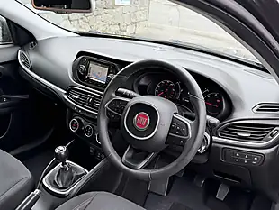 Used 2018 Fiat Tipo Lounge Grey - Interior and Exterior details 5