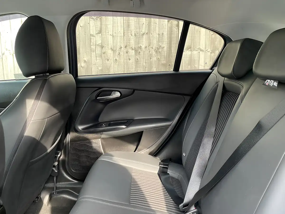 Used 2018 Fiat Tipo S-Design Grey - Interior and Exterior details 14