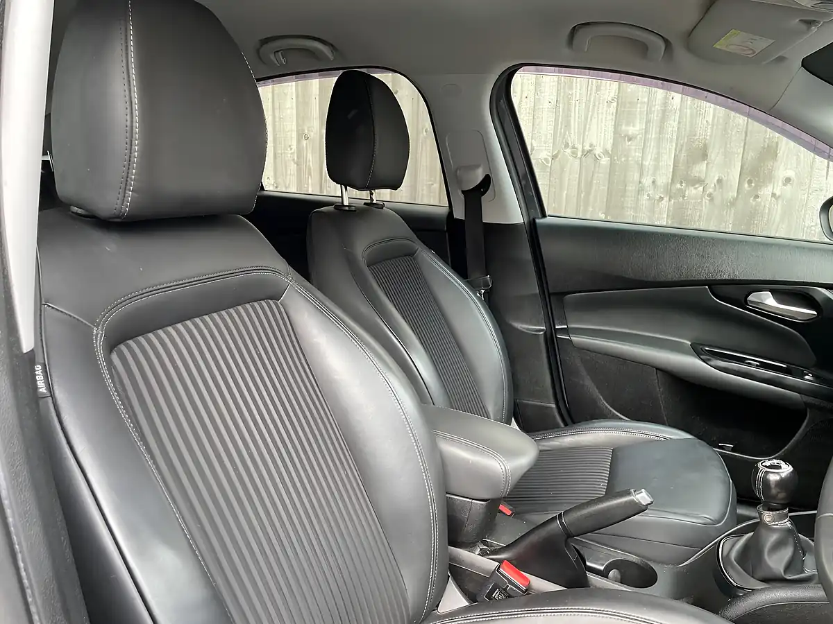 Used 2018 Fiat Tipo S-Design Grey - Interior and Exterior details 18