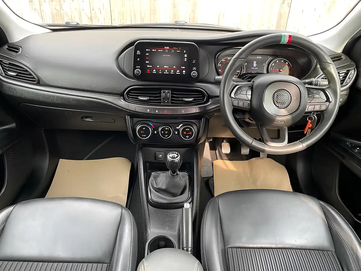 Used 2018 Fiat Tipo S-Design Grey - Interior and Exterior details 5