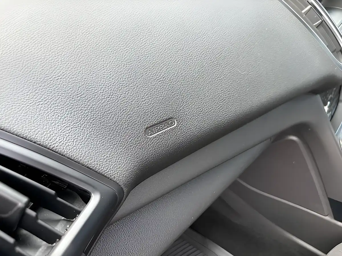 Used 2018 Ford C-Max Zetec Black - Interior and Exterior details 17