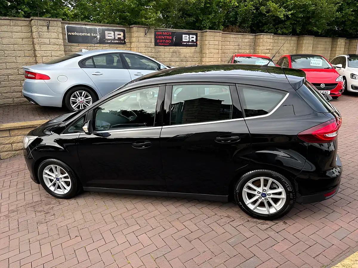 Used 2018 Ford C-Max Zetec Black - Interior and Exterior details 6