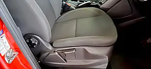 Used 2018 Ford C-Max Zetec Red - Interior and Exterior details 18