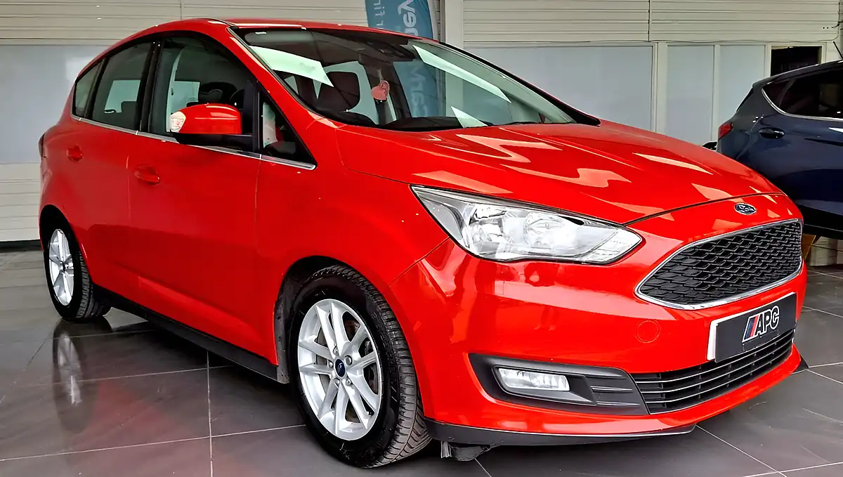 Used 2018 Ford C-Max Zetec Red - Interior and Exterior details 7