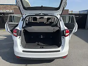 Used 2018 Ford C-Max Zetec White - Interior and Exterior details 11