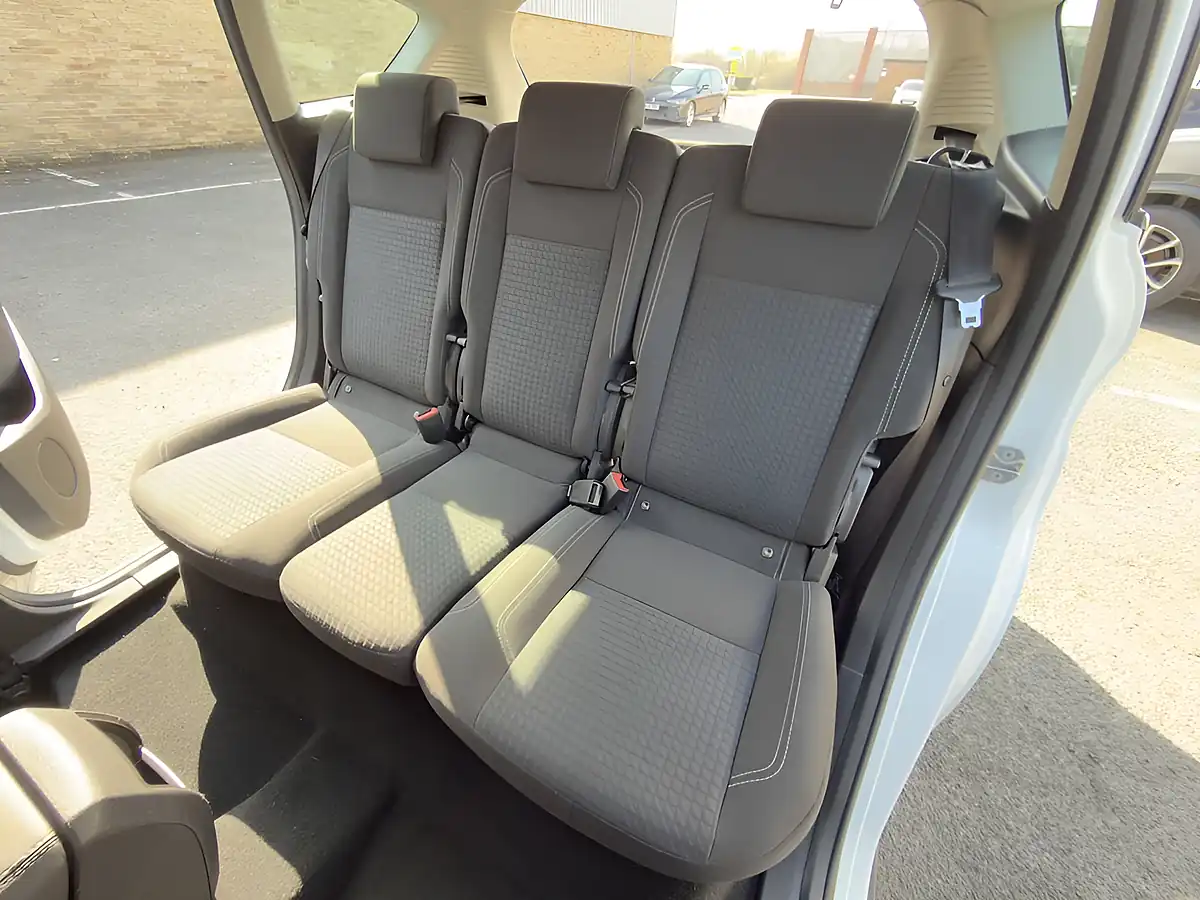 Used 2018 Ford C-Max Zetec White - Interior and Exterior details 18