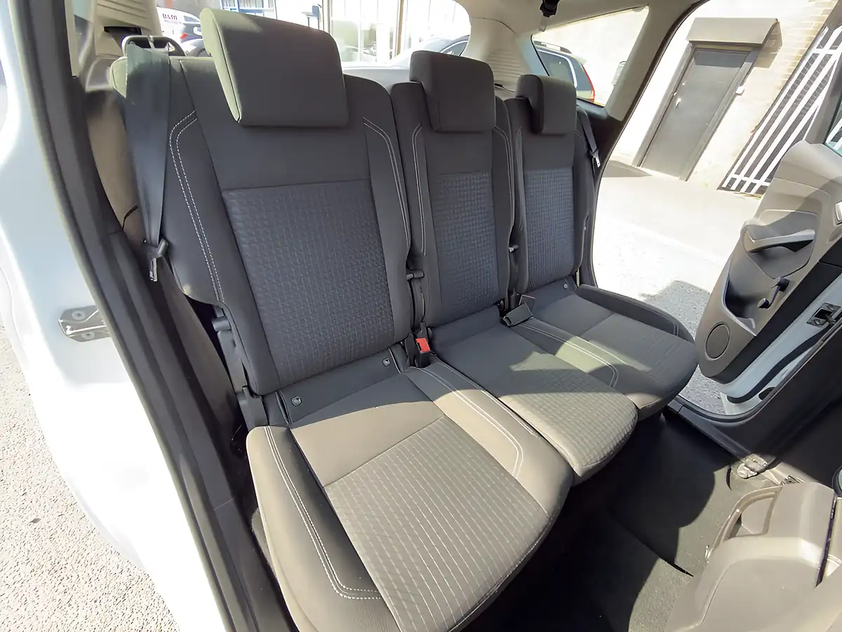 Used 2018 Ford C-Max Zetec White - Interior and Exterior details 19