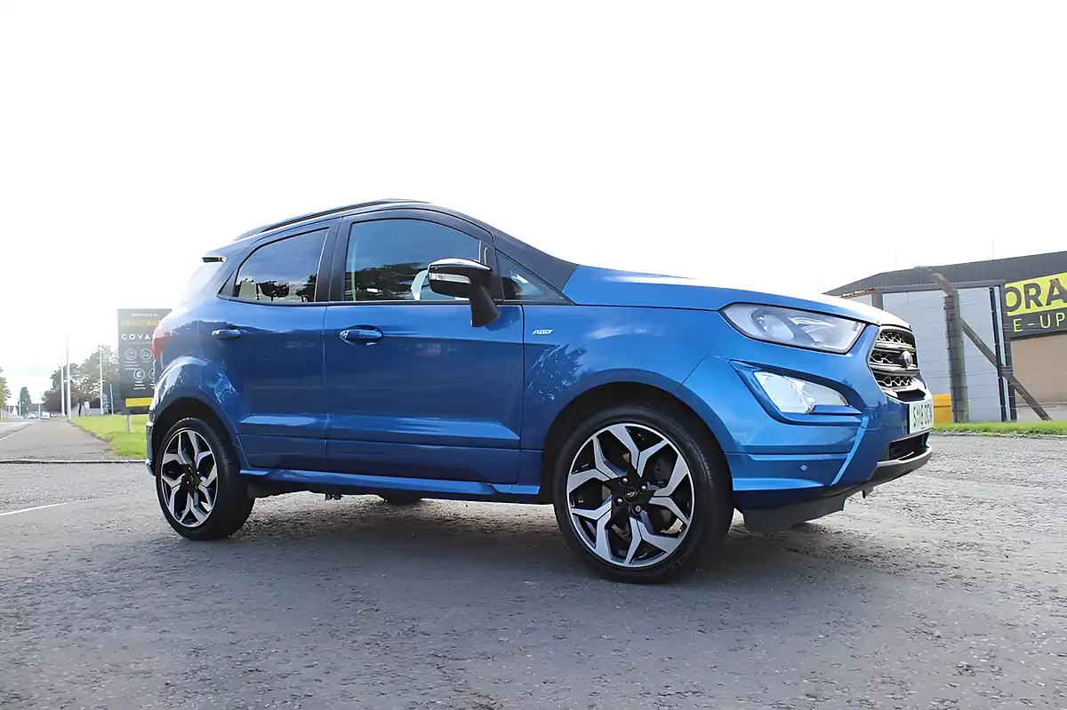 Used 2018 Ford Ecosport ST-Line Blue - Interior and Exterior details 17