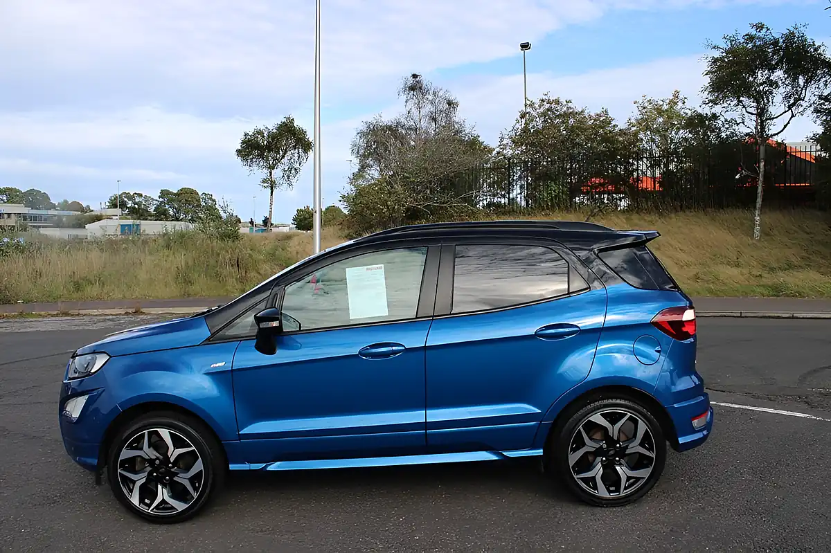 Used 2018 Ford Ecosport ST-Line Blue - Interior and Exterior details 2