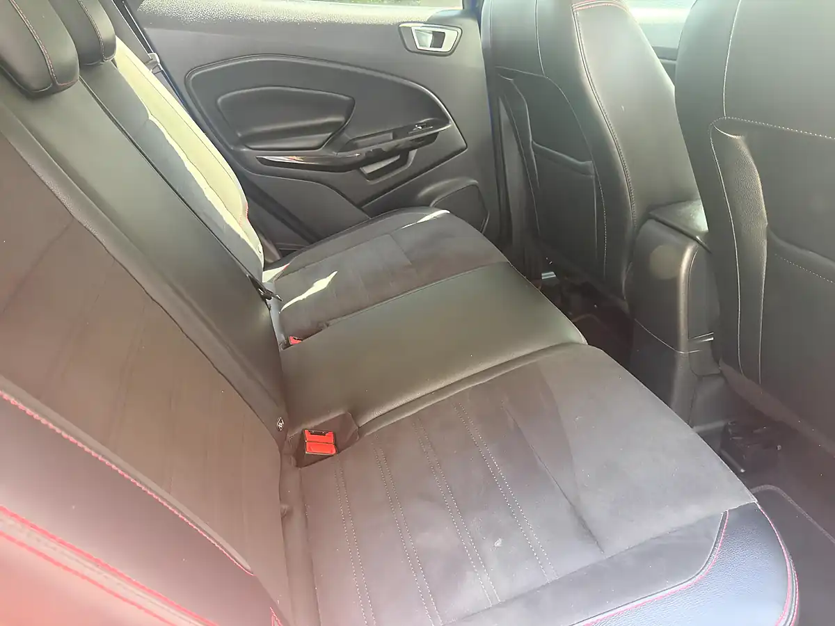 Used 2018 Ford Ecosport ST-Line Blue - Interior and Exterior details 16