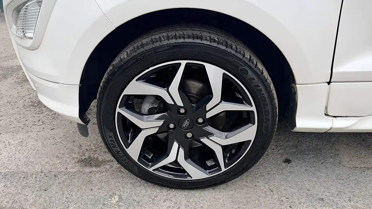 Used 2018 Ford Ecosport ST-Line White - Interior and Exterior details 20