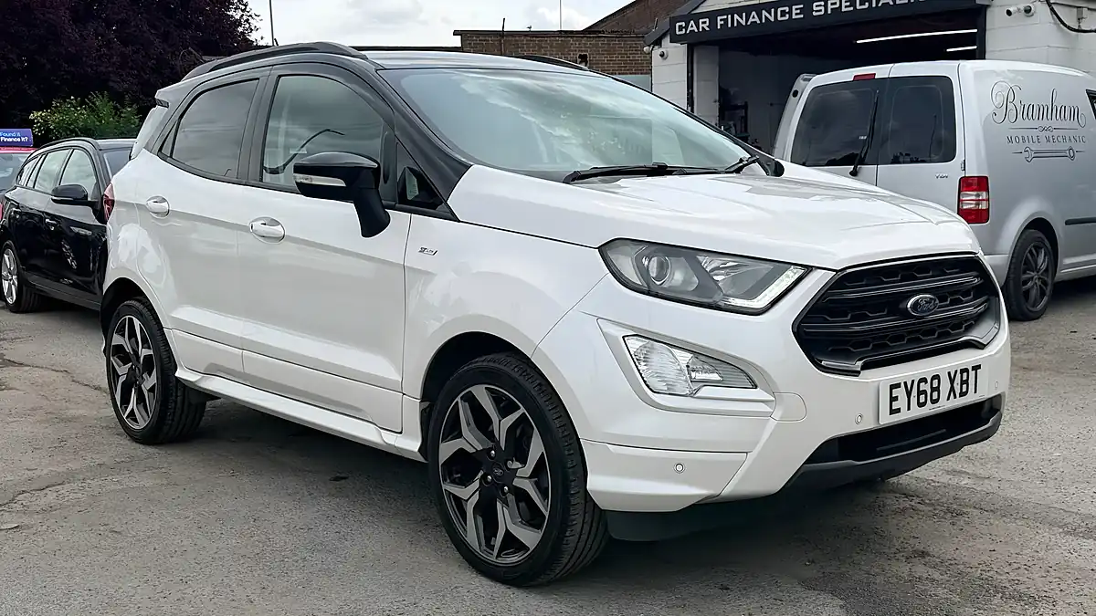 Used 2018 Ford Ecosport ST-Line White - Interior and Exterior details 9