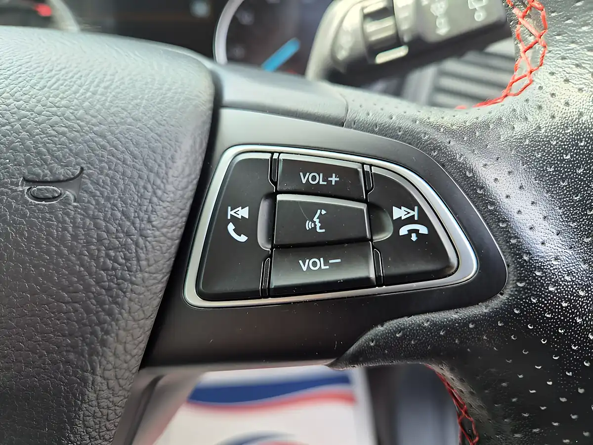 Used 2018 Ford Ecosport ST-Line White - Interior and Exterior details 17