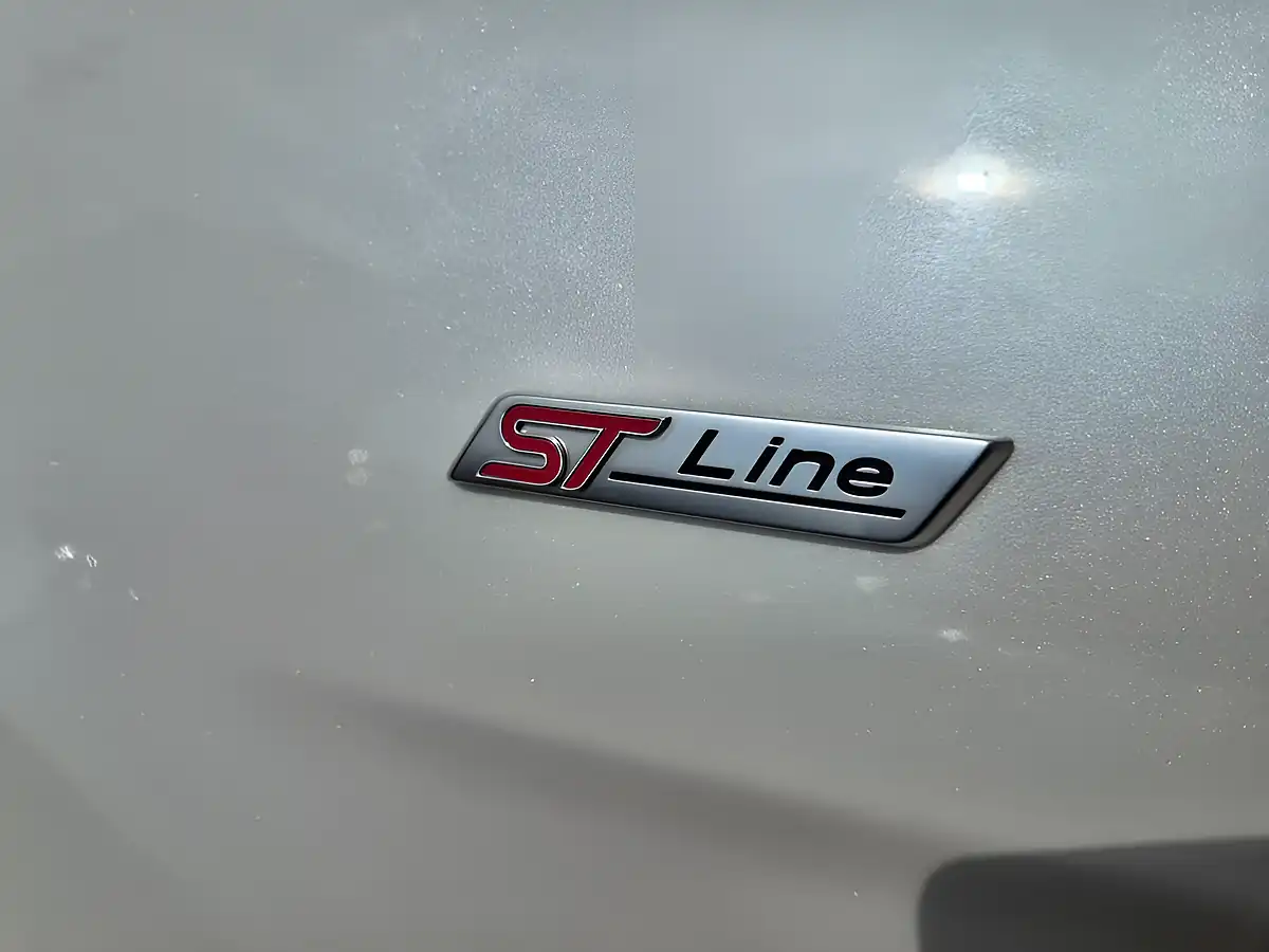Used 2018 Ford Ecosport ST-Line White - Interior and Exterior details 19