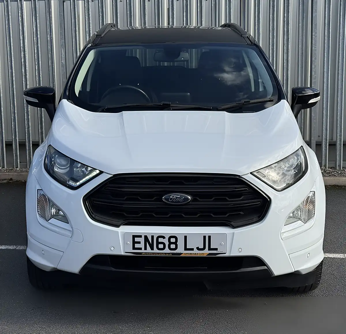 Used 2018 Ford Ecosport ST-Line White - Interior and Exterior details 3