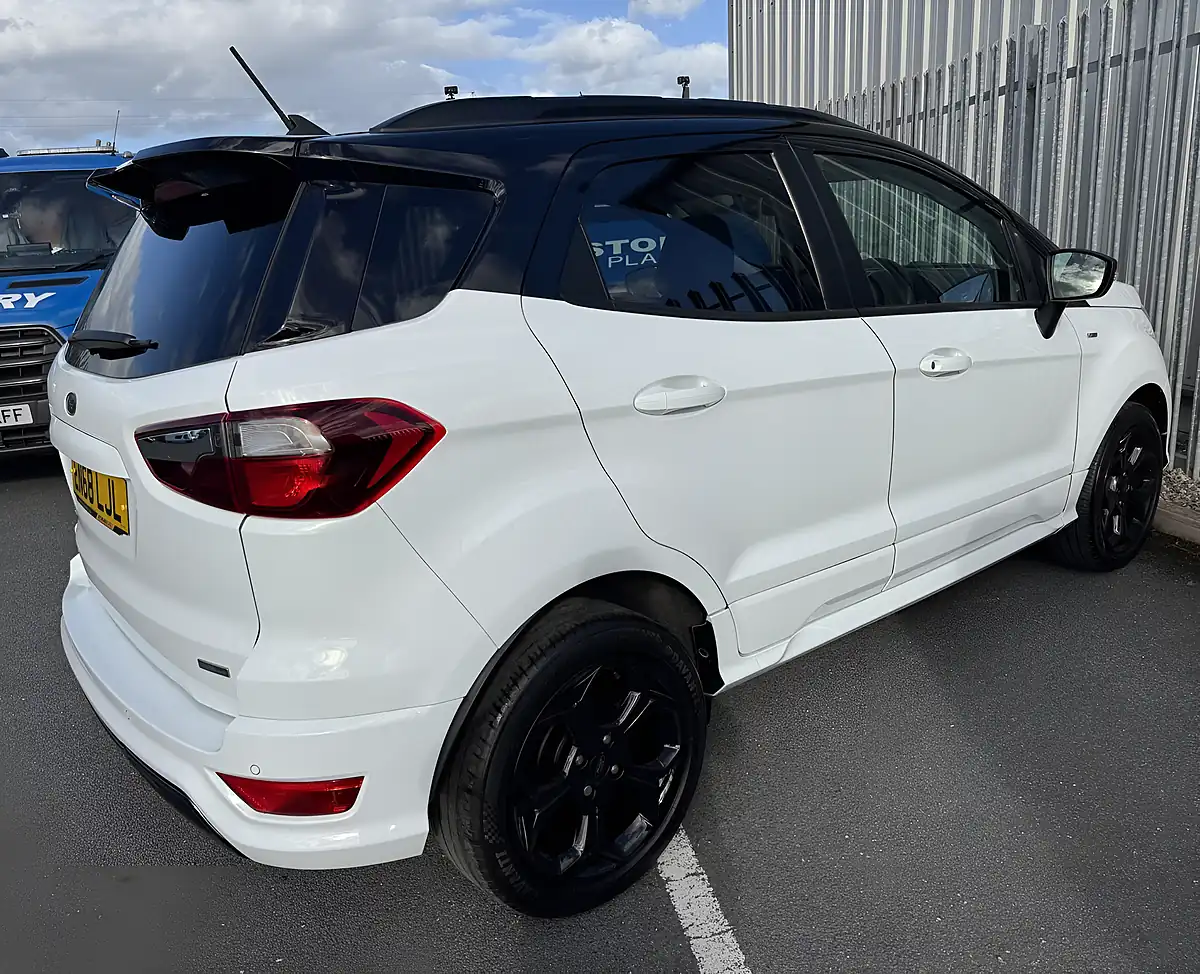 Used 2018 Ford Ecosport ST-Line White - Interior and Exterior details 5