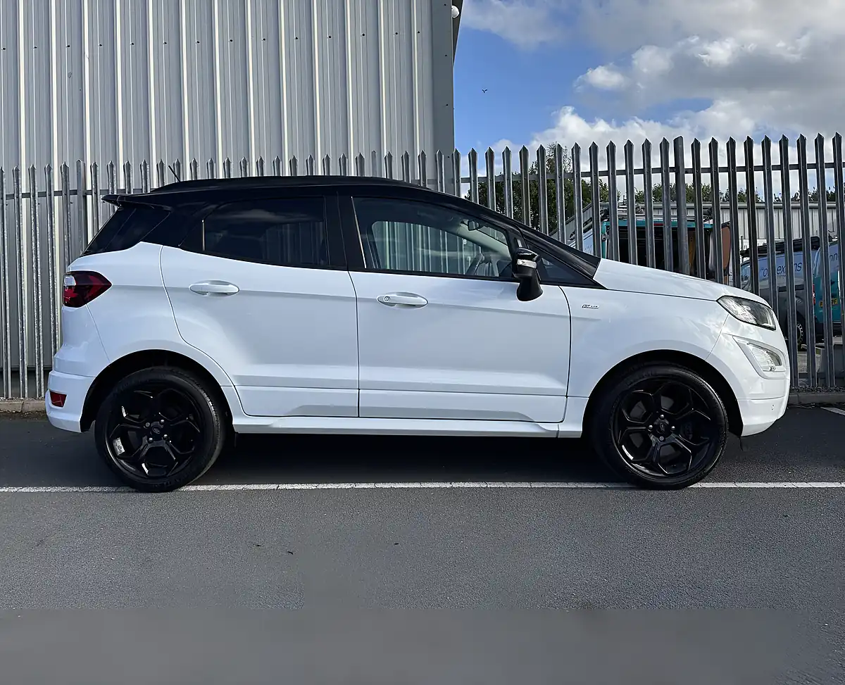 Used 2018 Ford Ecosport ST-Line White - Interior and Exterior details 7