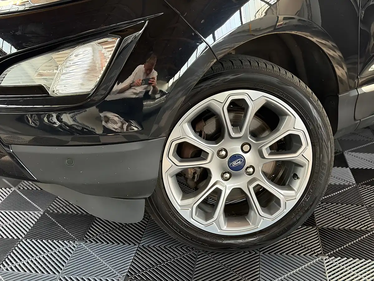 Used 2018 Ford Ecosport Titanium Black - Interior and Exterior details 10