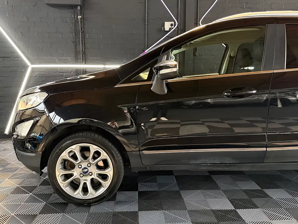 Used 2018 Ford Ecosport Titanium Black - Interior and Exterior details 3