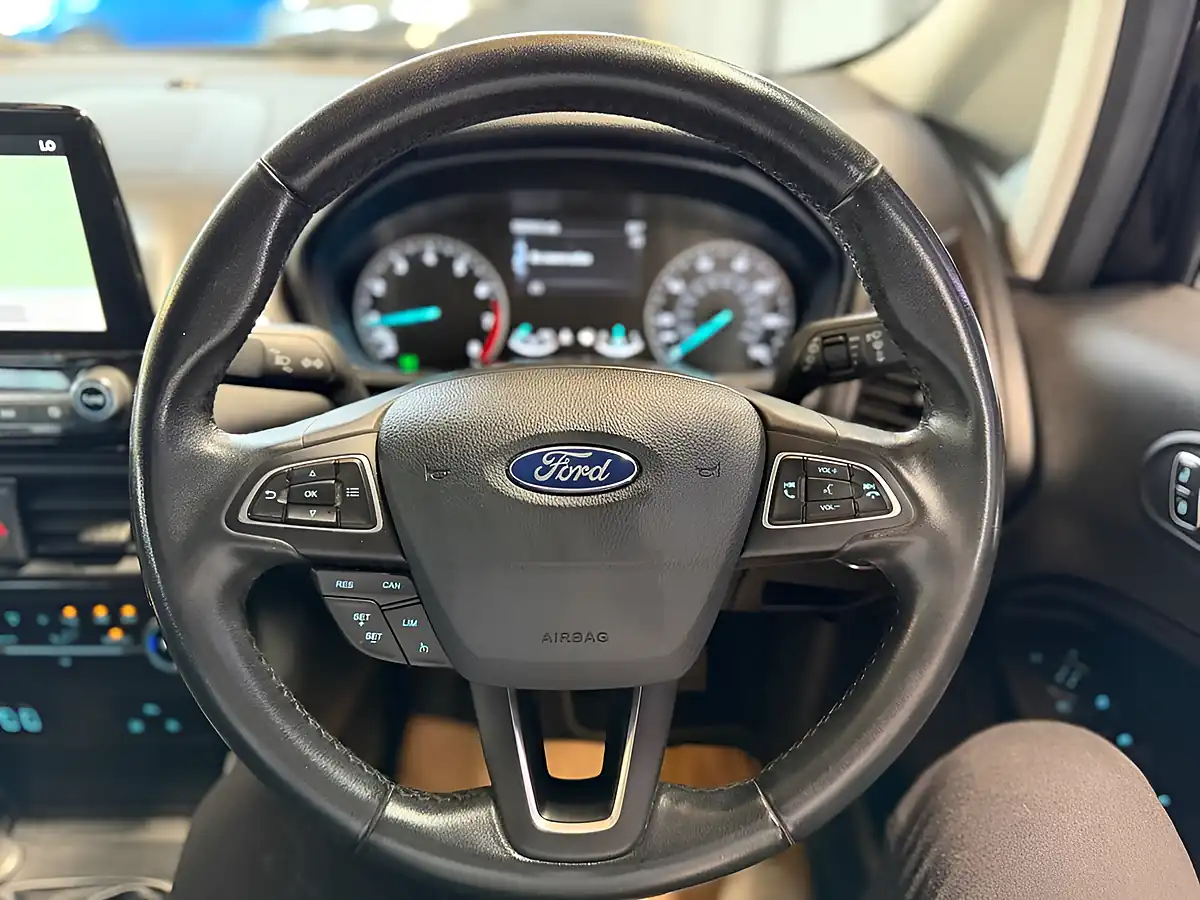 Used 2018 Ford Ecosport Titanium Black - Interior and Exterior details 5