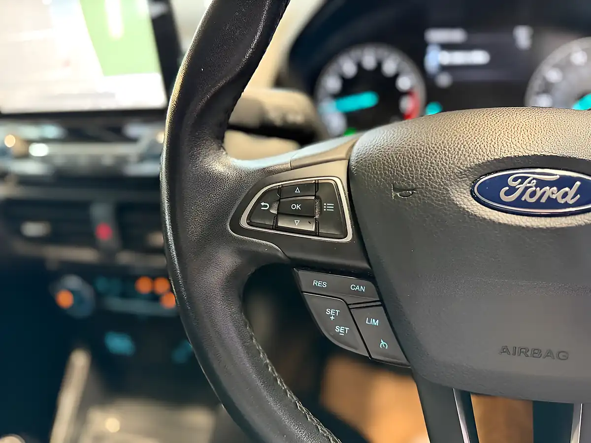 Used 2018 Ford Ecosport Titanium Black - Interior and Exterior details 6
