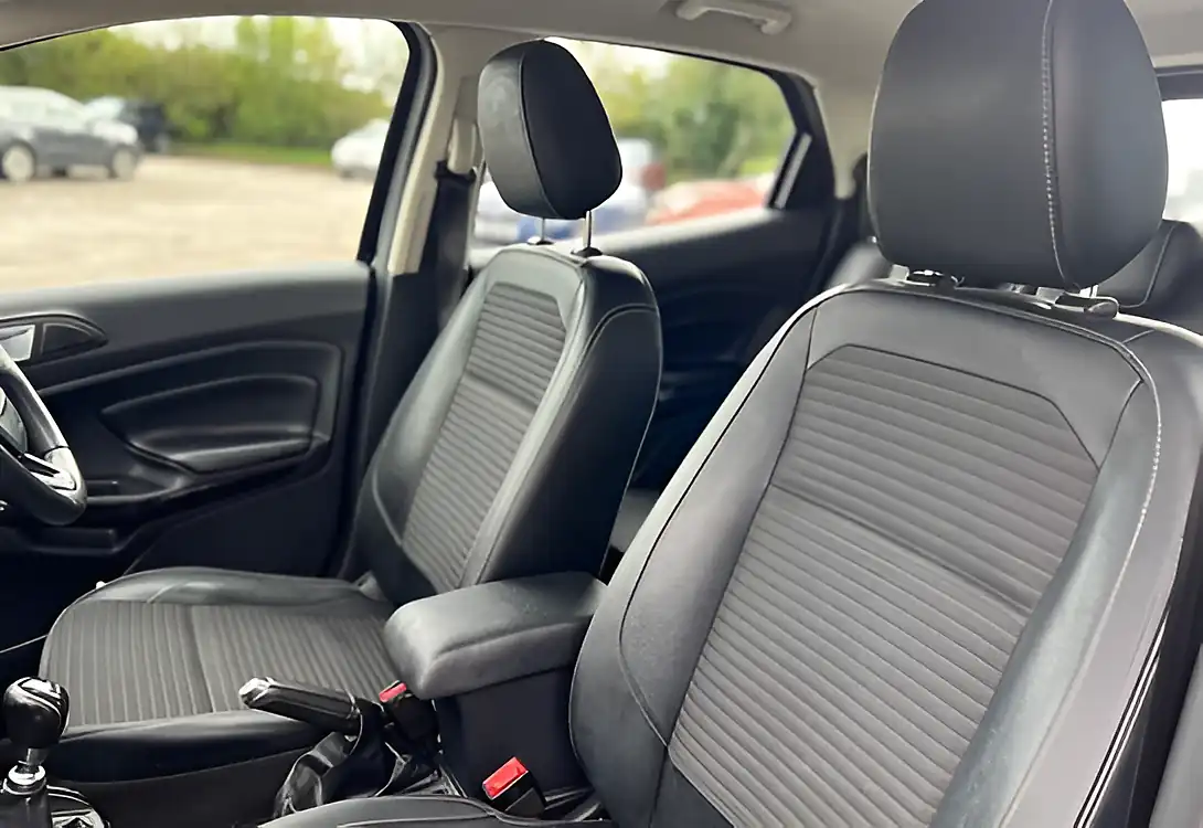 Used 2018 Ford Ecosport Titanium Black - Interior and Exterior details 14