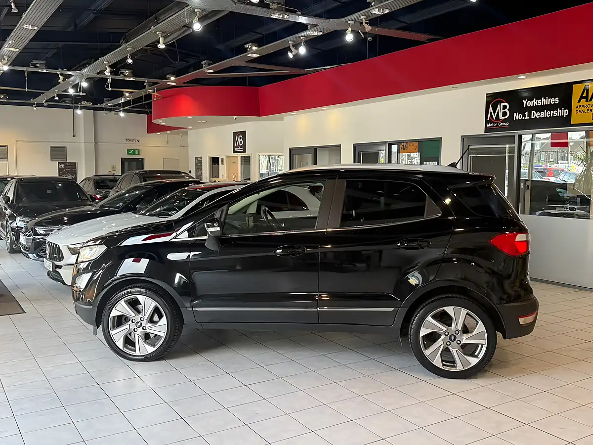 Used 2018 Ford Ecosport Titanium Black - Interior and Exterior details 11
