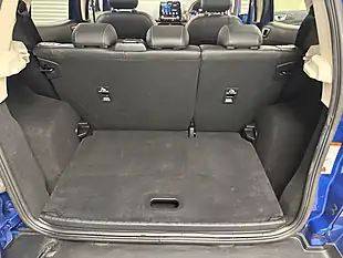 Used 2018 Ford Ecosport Titanium Blue - Interior and Exterior details 15