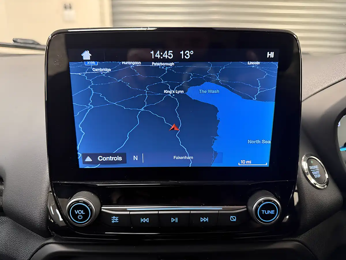 Used 2018 Ford Ecosport Titanium Blue - Interior and Exterior details 9