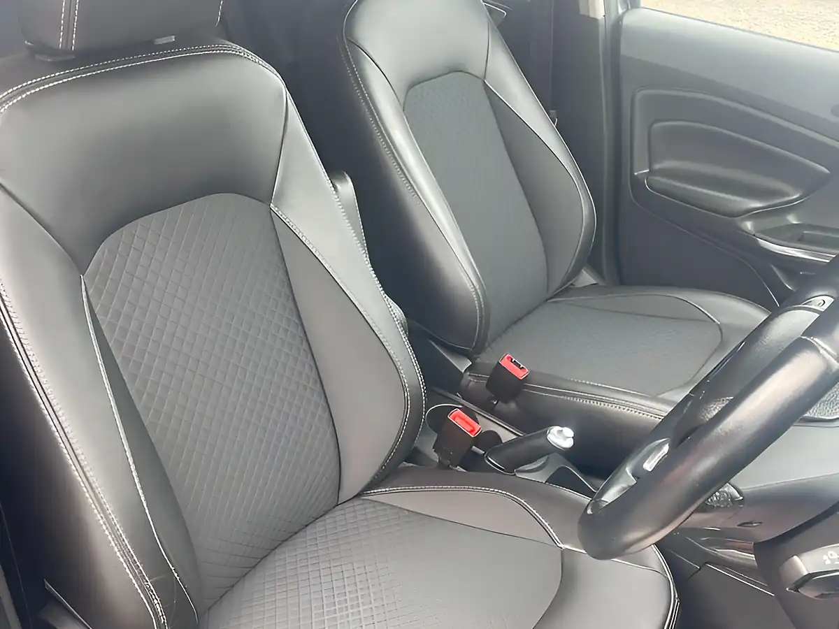 Used 2018 Ford Ecosport Titanium Grey - Interior and Exterior details 12