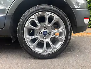 Used 2018 Ford Ecosport Titanium Grey - Interior and Exterior details 13