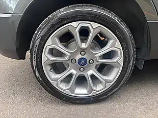 Used 2018 Ford Ecosport Titanium Grey - Interior and Exterior details 14