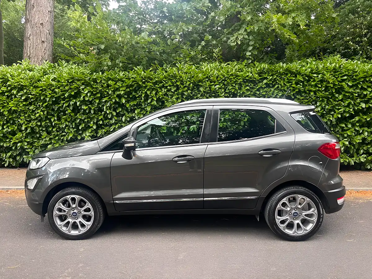 Used 2018 Ford Ecosport Titanium Grey - Interior and Exterior details 5