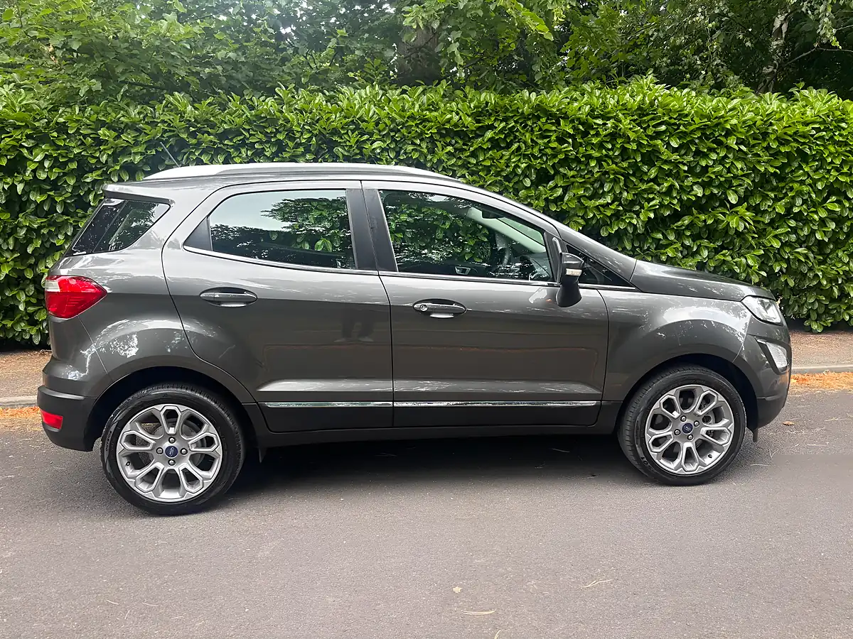 Used 2018 Ford Ecosport Titanium Grey - Interior and Exterior details 7