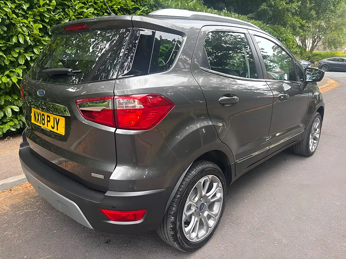 Used 2018 Ford Ecosport Titanium Grey - Interior and Exterior details 8