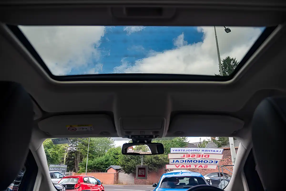 Used 2018 Ford Ecosport Titanium Lightning Blue - Interior and Exterior details 15
