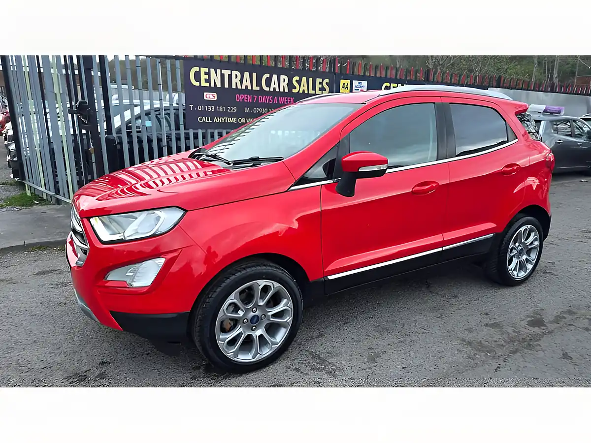 Used 2018 Ford Ecosport Titanium Red - Interior and Exterior details 11