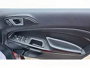 Used 2018 Ford Ecosport Titanium Red - Interior and Exterior details 12
